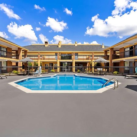 Best Western - Fayetteville Dış mekan fotoğraf