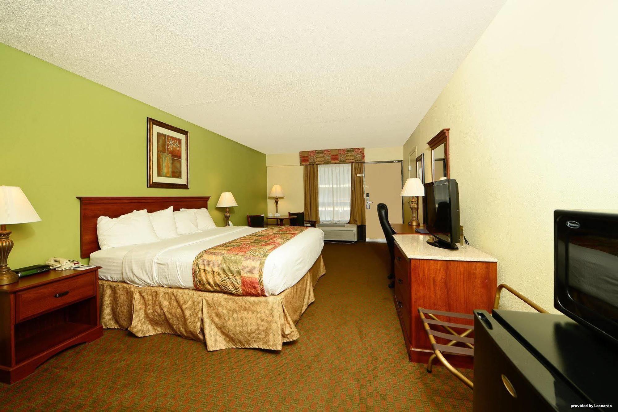 Best Western - Fayetteville Oda fotoğraf