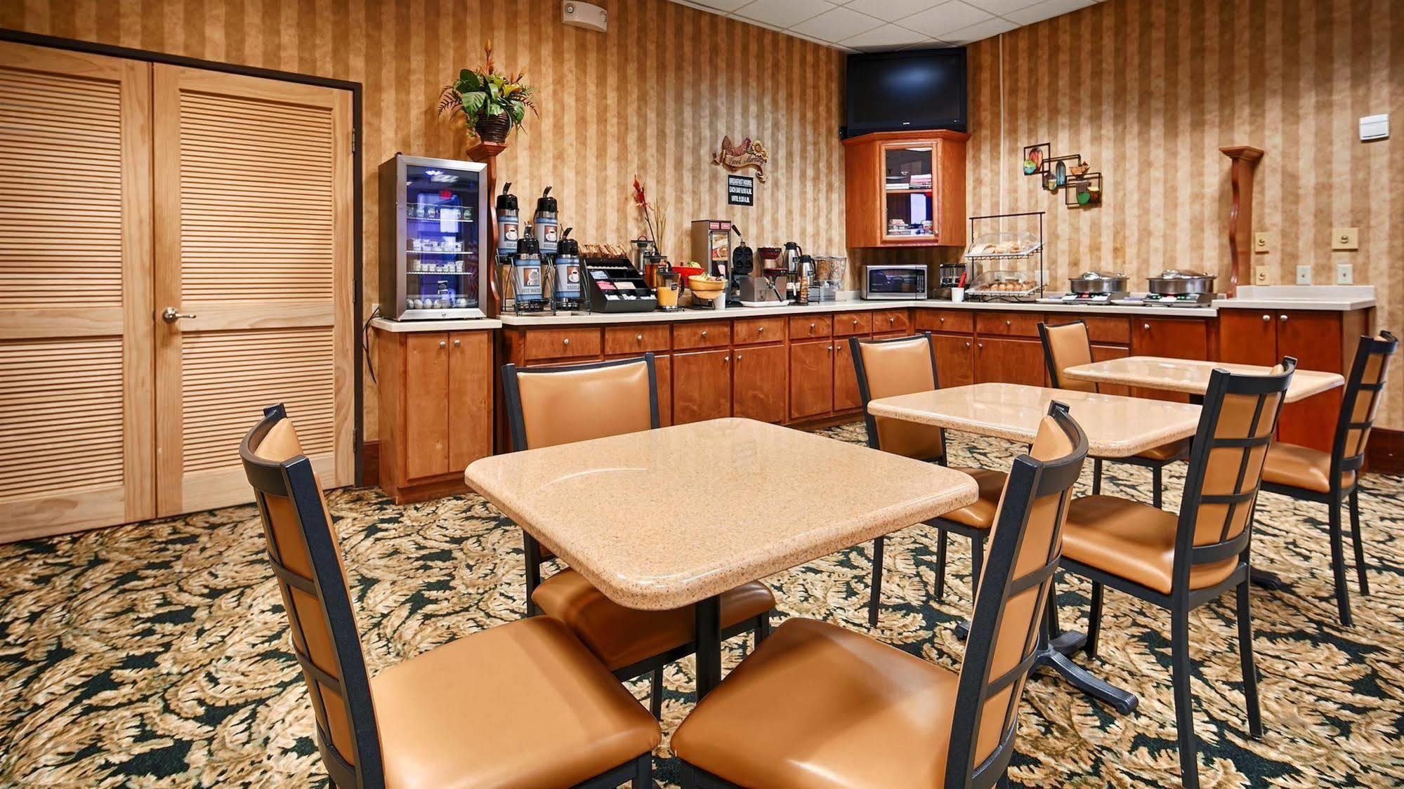 Best Western - Fayetteville Dış mekan fotoğraf